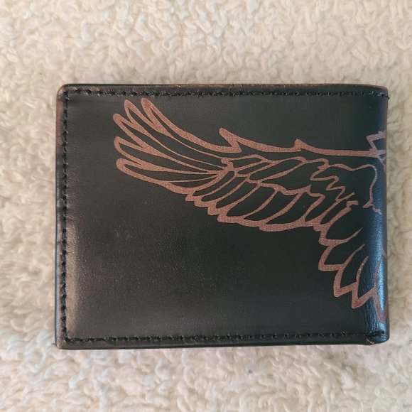 Relic by Fossil Glison Embossed Traveler Leather Wallet - Picture 2 of 9